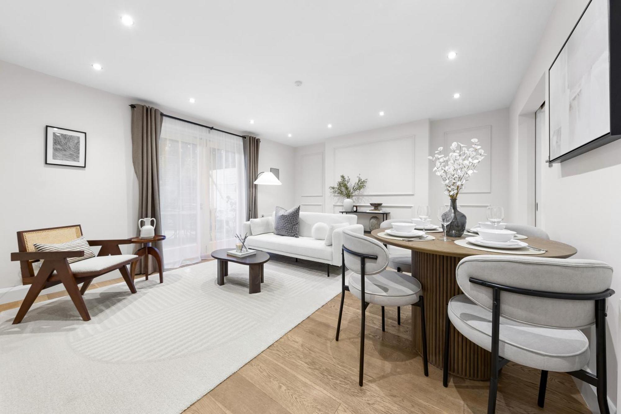 Designer Garden In Apartment London
